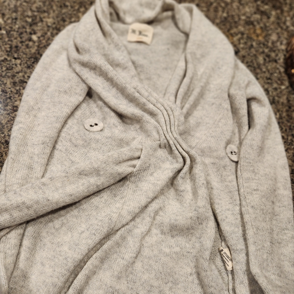 Grey Cardigan/Wrap